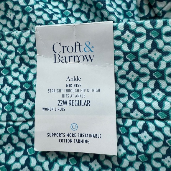 Croft & Barrow Blue/green Patterned Pants - Picture 9 of 10